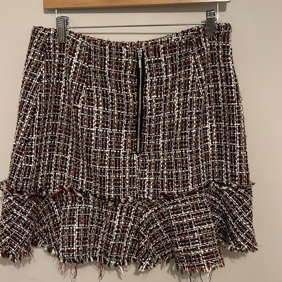 Francesca’s Darla Raw Hem Tweed Mini Skirt NWT - Picture 7 of 7